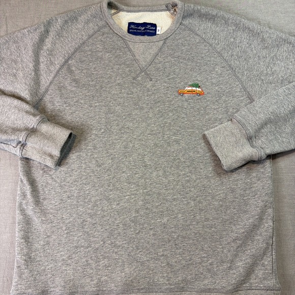 Harding-Lane Other - Harding-Lane Sweatshirt Mens Medium Gray Needlepoint Car Christmas Tree Holiday